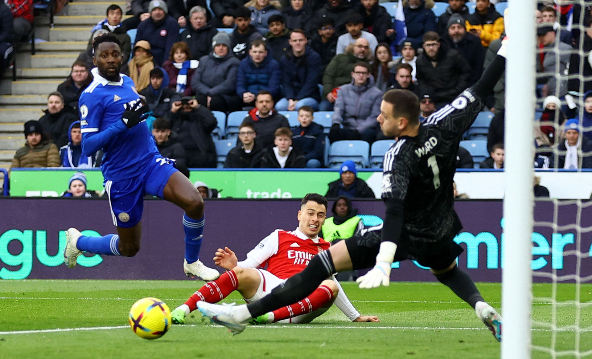 官方：科拉希納茨與阿森納解約 將加盟法甲勁旅馬賽.